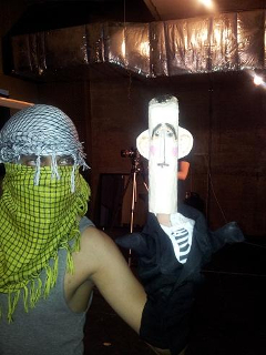 عندما تثور الدمى على الديكتاتور