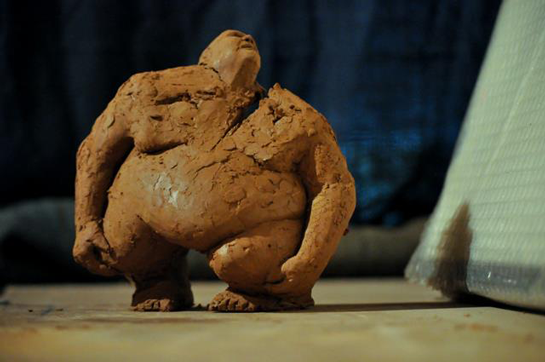 دعم للفنانين السوريين : بين التمني والواقع