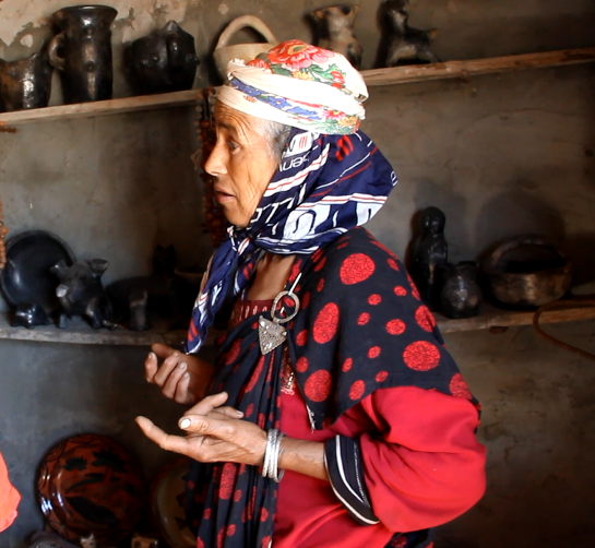 نساء سجنان حارسات الذاكرة والطين في تونس