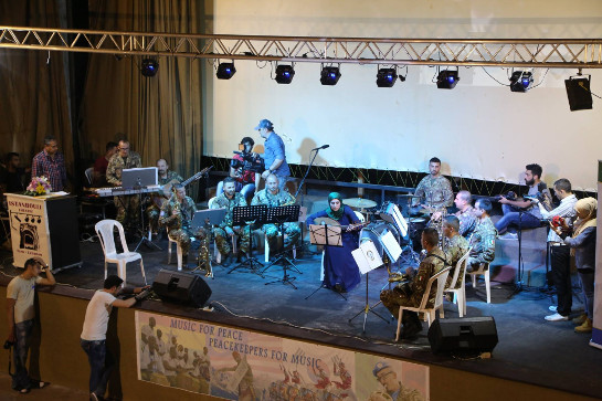 مسرح إسطنبولي يطلق مهرجان صور الموسيقى ويكرّم فيروز