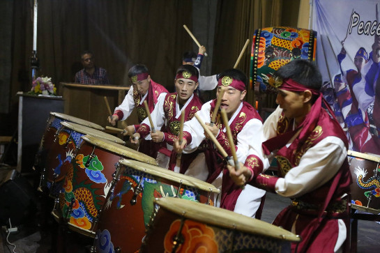 مسرح إسطنبولي يطلق مهرجان صور الموسيقى ويكرّم فيروز