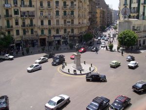 ميدان طلعت حرب، قلب القاهرة الخديوية