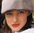 FEATURES: 20's years old in love. What do they want from Life?