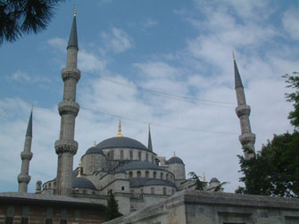 Istanbul, Labyrinth of Stories
