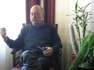 Interview with Ali Sirmen, columnist for the leftist kemalist daily «Cumhuriyet»