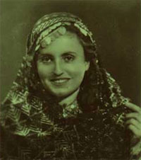 Portraits of Syrian women