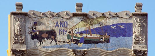 El Cabanyal, Valencia’s last window to the Mediterranean