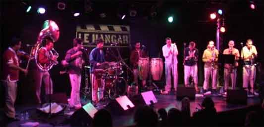 Fanfaraï: Beyond differences and convictions