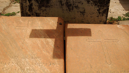 //Two graves where the inhabitants of the city are buried. (Photo by Sana Sbouai).