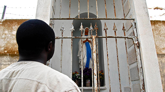 //The statue of Our Lady of Lourdes, donated by the faithful. (Photo by Sana Sbouai).