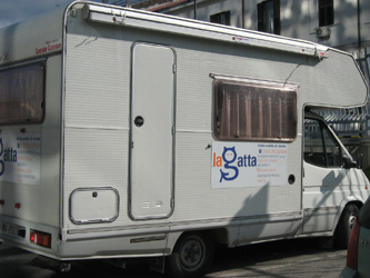 Une nuit dans la Gatta: Les femmes migrantes prostituées à Naples