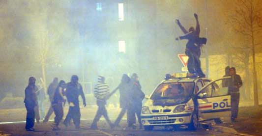 Violence dans les quartiers: l’effet boomerang