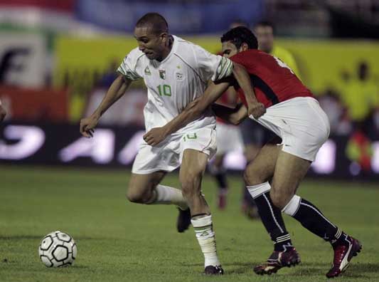Match Algérie-Egypte: quand deux pays ne tournent plus rond