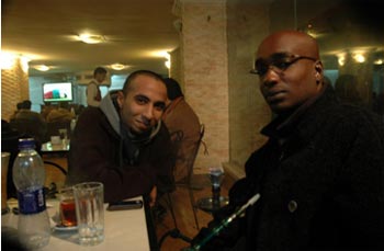 Survivre sous les décombres