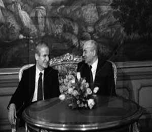 La perestroïka de Hafez al-Assad et les promesses de réformes de son fils