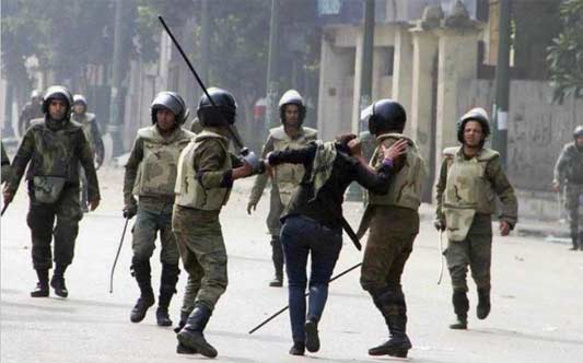 Egypte: les gradés bradent l’histoire militaire