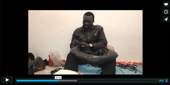 //GEDJ AMOUL BANKASS (2015), « La mer ne nous accroche pas »  Video : Omar B., co-réalisation et production Malik Nejmi  bourse de recherche IMéRA  Fondation Nationale d'Arts Graphiques et Plastiques