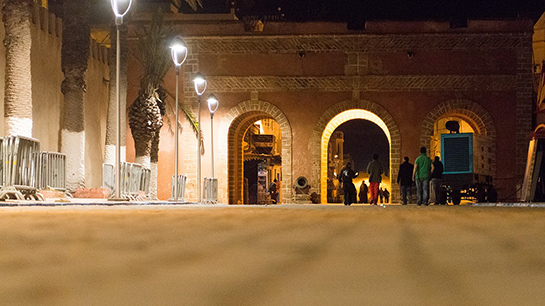 //Clap de fin, c’est fini ! Si Essaouira n’était pas connue pour ses félins, on aurait dit qu’il n’y avait plus un chat dans les parages après le concert de clôture. MOHAMED DRISSI KAMILI / LE DESK