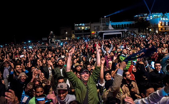 //L’impressionnante foule qui a répondu présente au concert de Hoba Hoba Spirit. MOHAMED DRISSI KAMILI / LE DESK