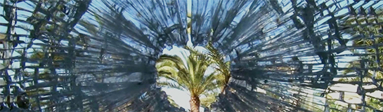 //Impact de balles dans le hall de l’hôtel Marhaba imperial