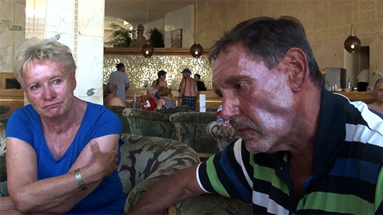 //Le couple d’allemands rescapé de l’attentat cité dans l’article. Image: Mohamed Haddad