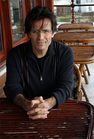 //© Seyhmus Dagtekin  