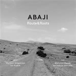 MUZZIKA ! Février 2016 | Bernard L’Hoir, musiques maghrébines, Libanais Abaji, Sylvie Paz, Diego Lubrano, flamenco, jazz, rumba, Ilhan Ersahin, Myrddin