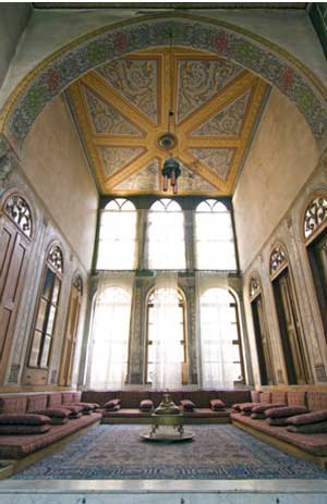 Pietra e luce, terra e vento... architettura del passato da recuperare?