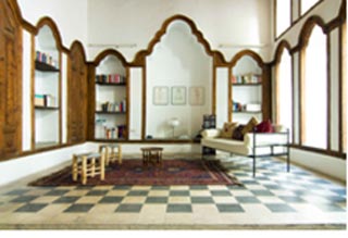 Pietra e luce, terra e vento... architettura del passato da recuperare?