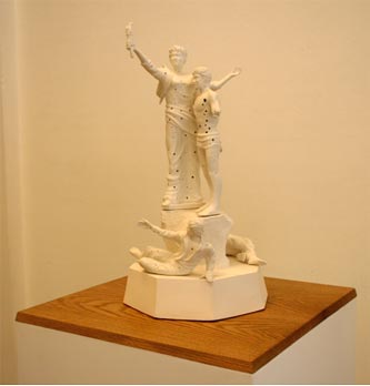 Mona Hatoum: variazioni di contrasti e scomposizioni 