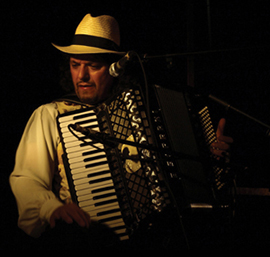 //Alexian Santino Spinelli