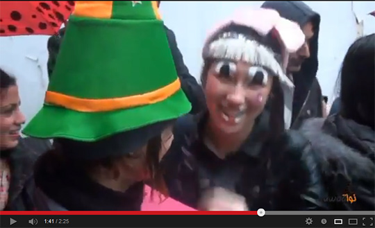 //Harlem shake di protesta (28 febbraio 2013)