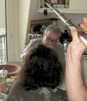 //Hala Alabdalla e Farouk Mardam Bey sul set di «Un assiégé comme moi». ©Aq.Mancini