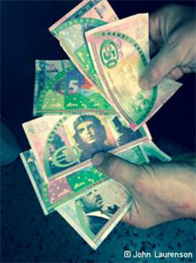 //Le banconote “Che”