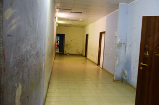 //Interno del Best House Rom