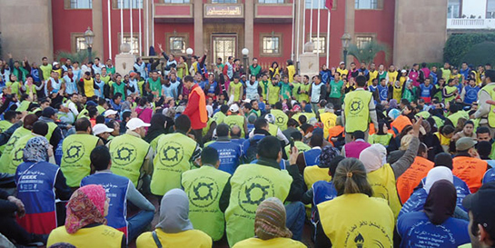 //Rabat. Laureati disoccupati davanti al Parlamento