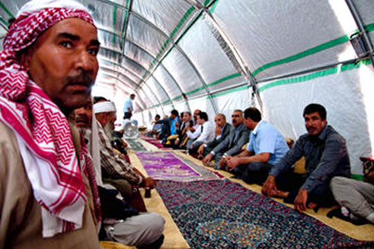 //Veglia funebre per la famiglia Timucin (foto di A.Tetta)