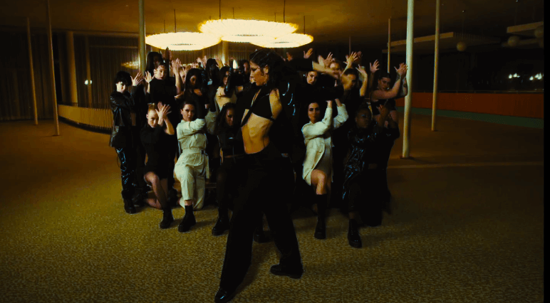MADONNA - THE MOVEMENT | MECNUN GIASAR