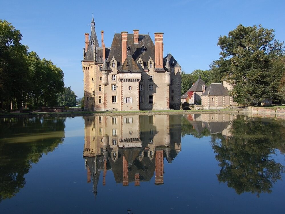 Château d'Avrilly | Théâtres de Bourbon