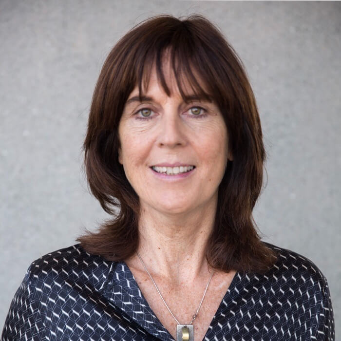 Deirdre de Burca | Forus