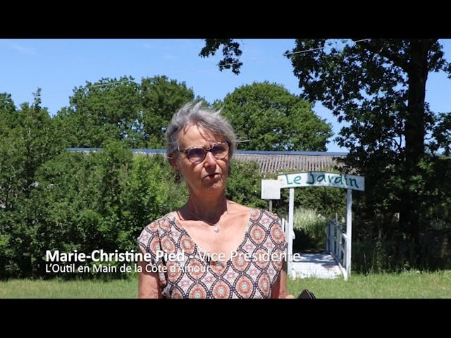Le bureau d'une association L'Outil en Main