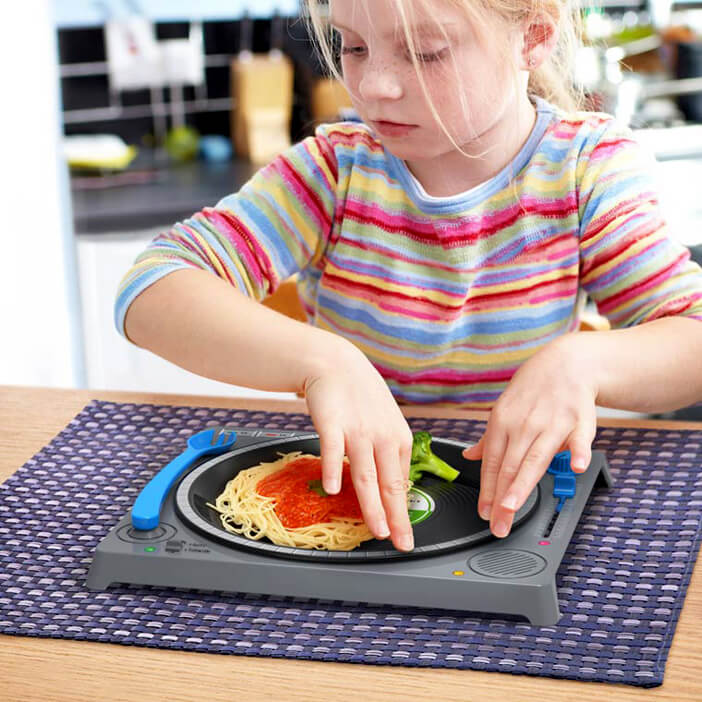 EAT WITH THE BEAT  | Star Wax Magazine