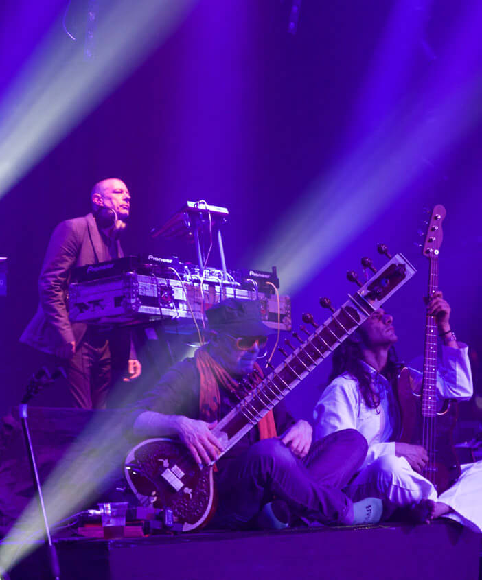 THIEVERY CORPORATION LIVE @ L’ALHAMBRA / REPORT  | Star Wax Magazine