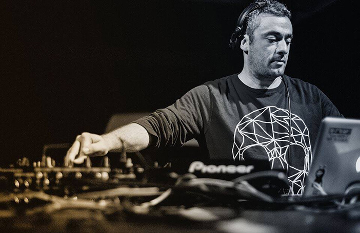 Dj KONIX & DROP IN CARAVAN | Star Wax Magazine
