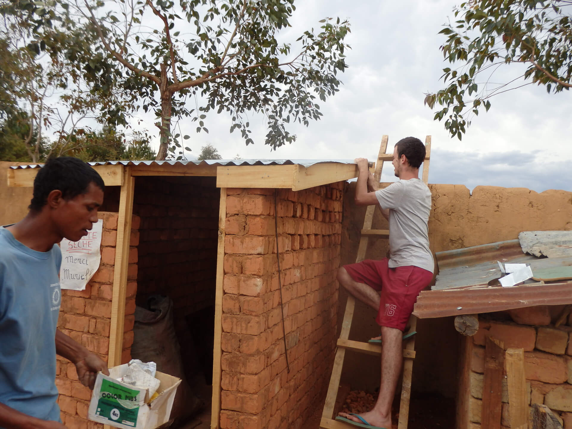 Infrastructures | Le Lémurien - Maison de Madagascar