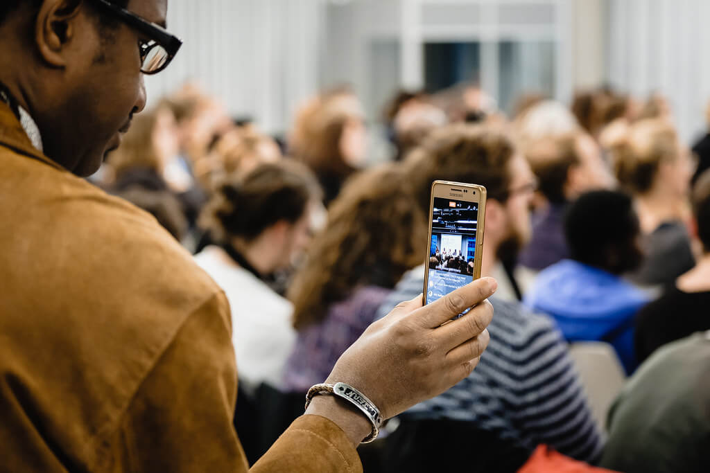 Lack of internet access is hurting the work of civil society organizations, says new report | Forus