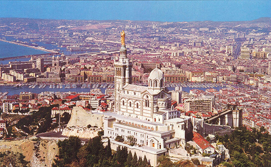 Qu'est-ce qu'être une femme à Marseille? | Babelmed