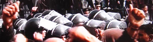 Le régime Moubarak réprime, négocie et gagne du temps | Babelmed