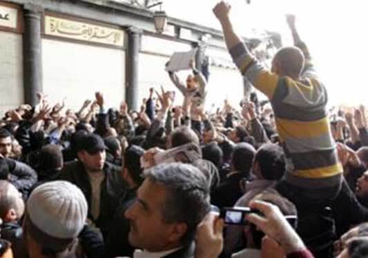 «Awaiting Death» by the Syrian writer Samar Yazbek | Babelmed