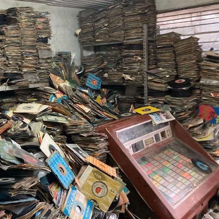 STAR WAX SPRING PLAYLIST | Star Wax Magazine